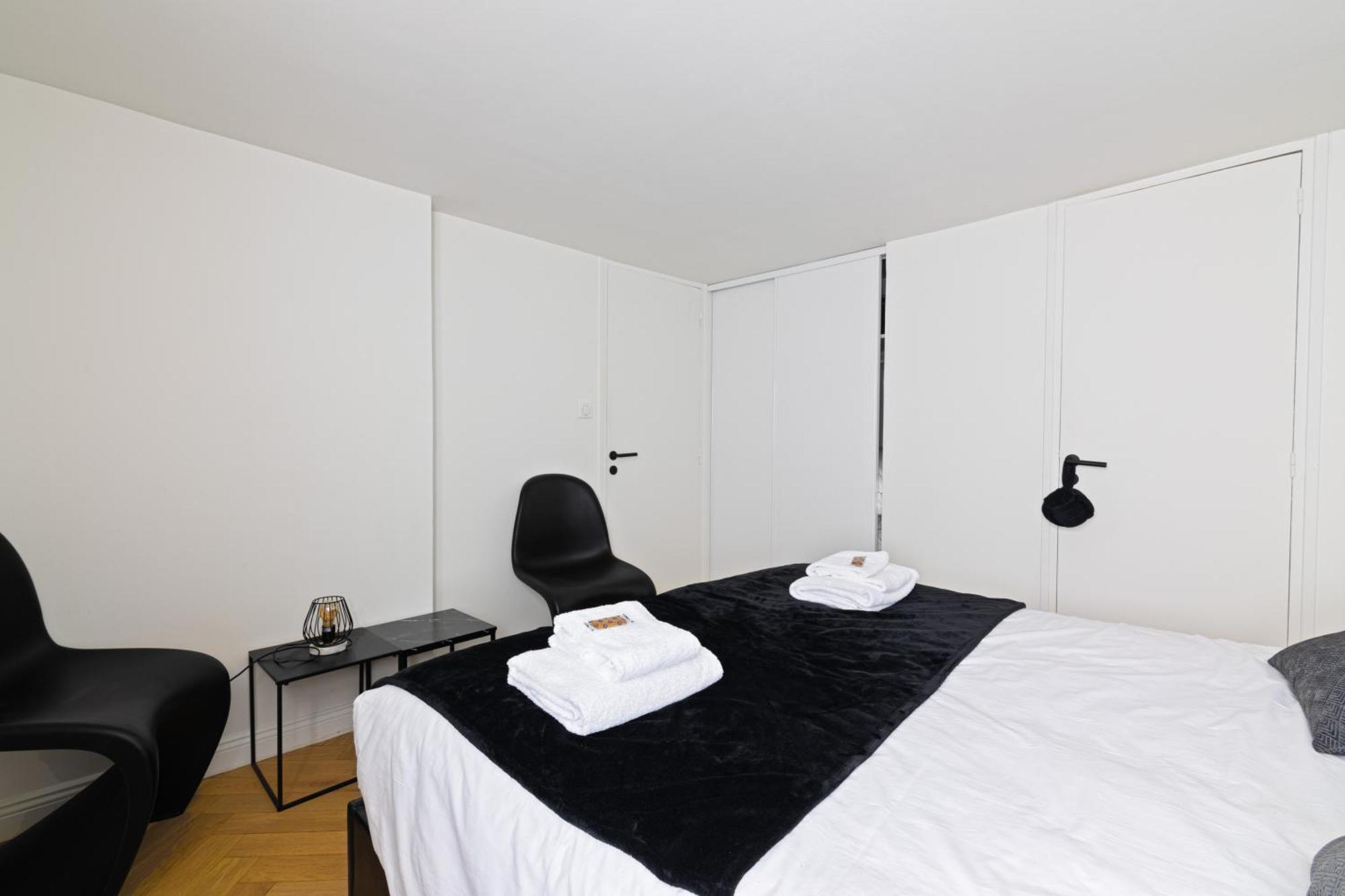 Elegant Appartement Pres Du Musee Du Louvre Et Du Jardin Des Tuileries Free Netflix Paris Exterior photo