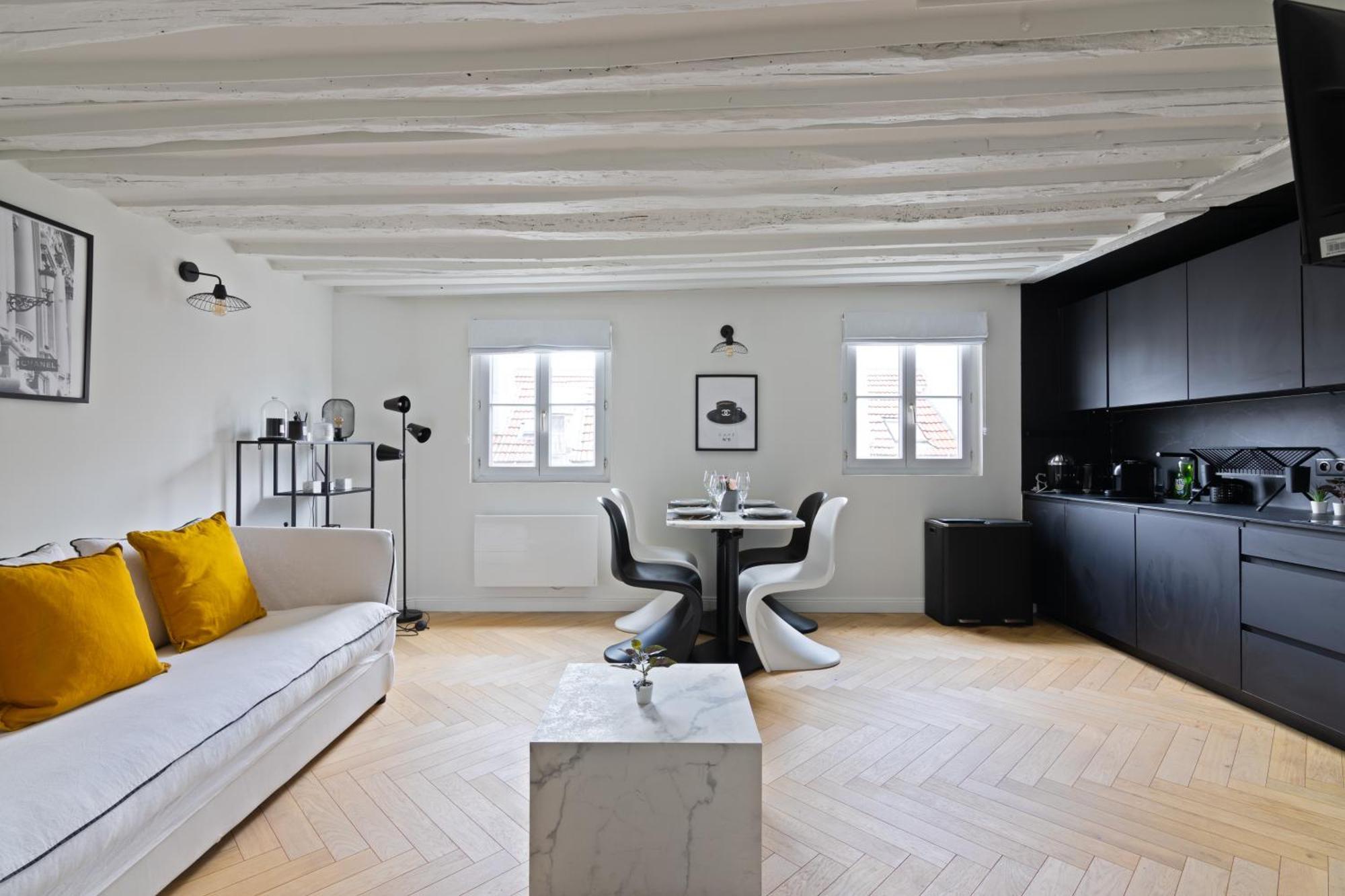 Elegant Appartement Pres Du Musee Du Louvre Et Du Jardin Des Tuileries Free Netflix Paris Exterior photo